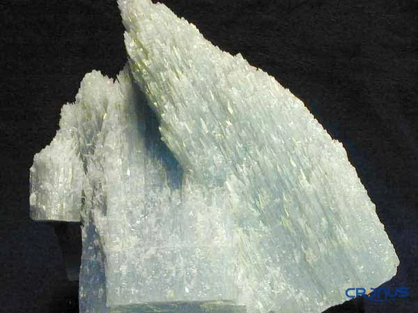 Gypsum for fine powder production